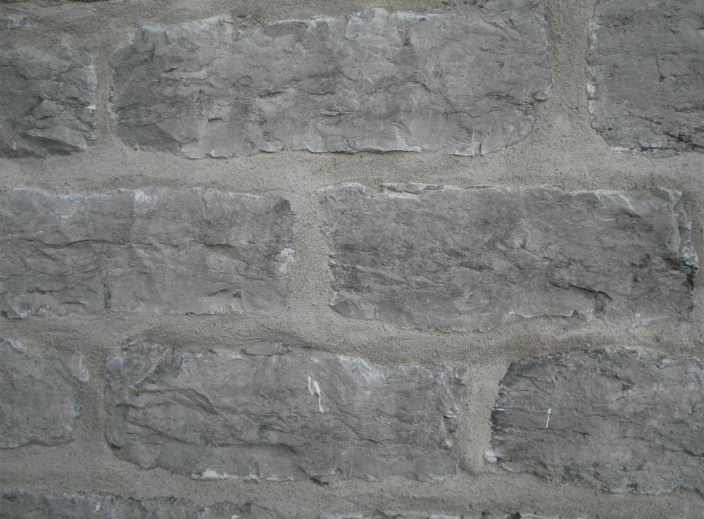 Coursed rubble stone masonry